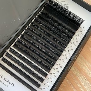 Borboleta Lash Extensions. D-curl- .07, .10, .15